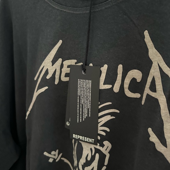 Black Long Sleeve Tee